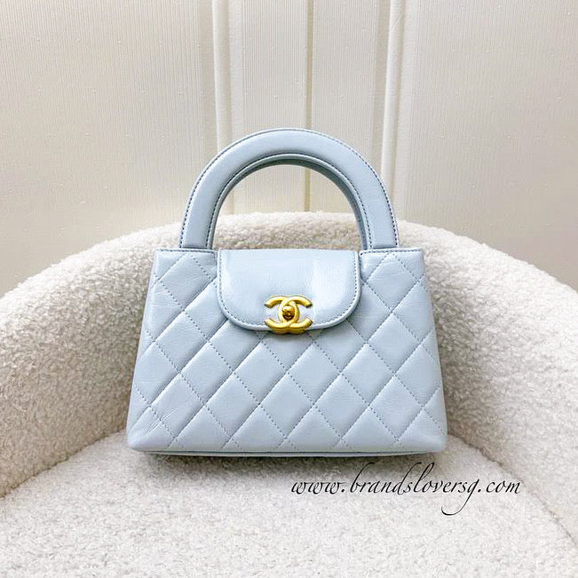 Baby blue chanel bag on sale