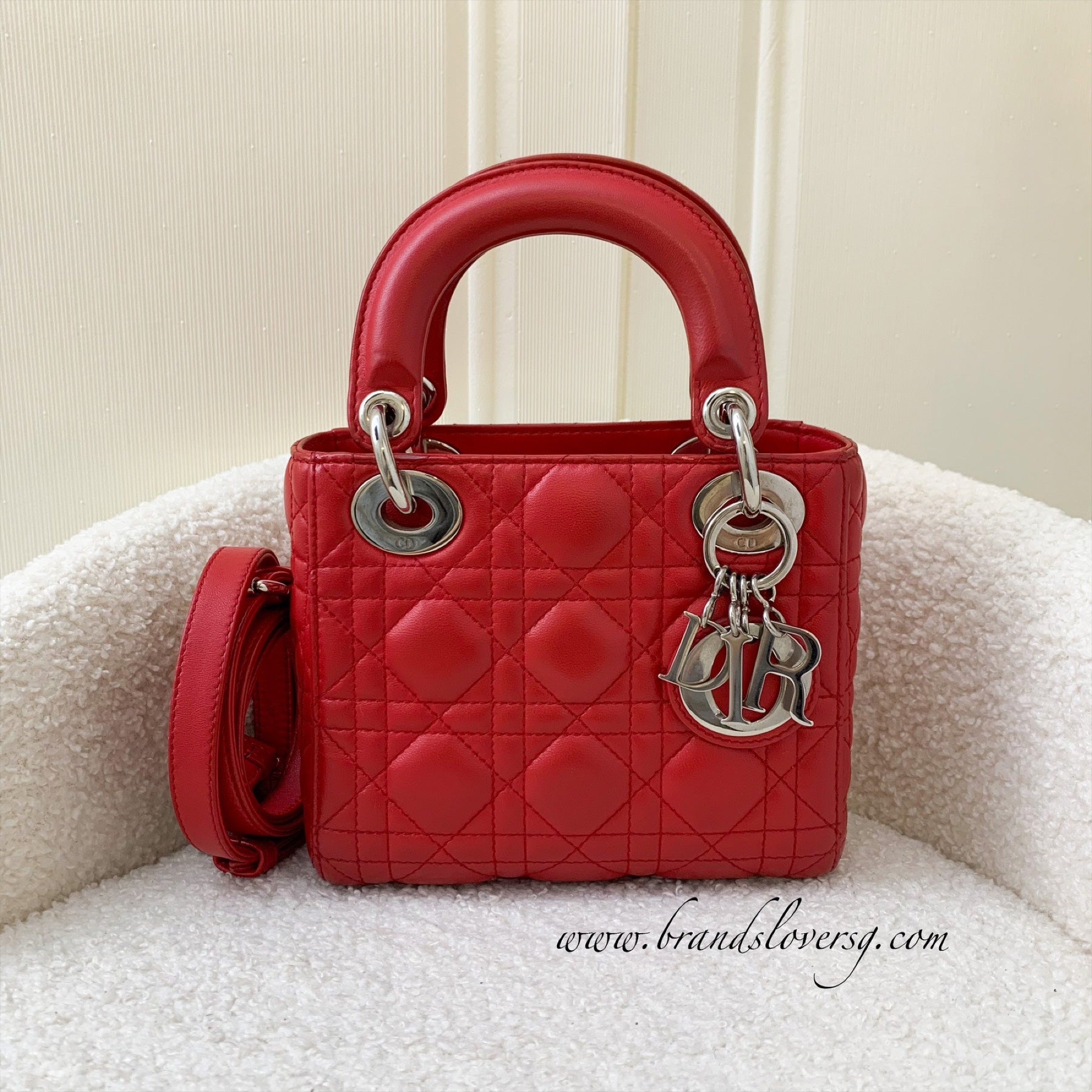 Lady dior bag hot sale in red lambskin