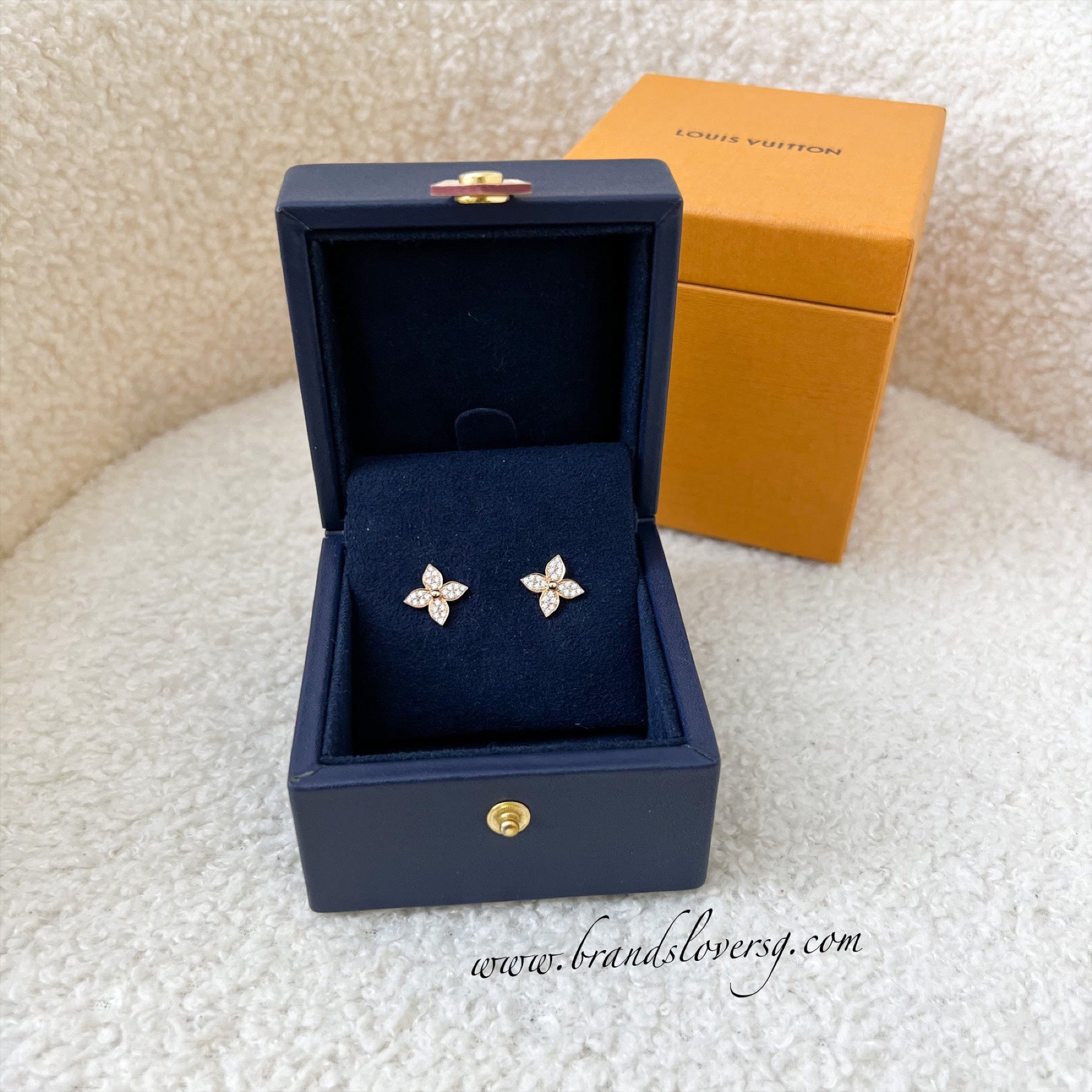 vuitton star blossom earrings