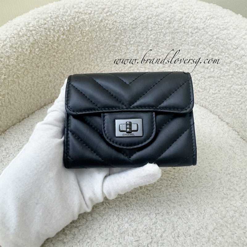 Chanel Classic XL Card Holder in Reissue So Black Lambskin BHW