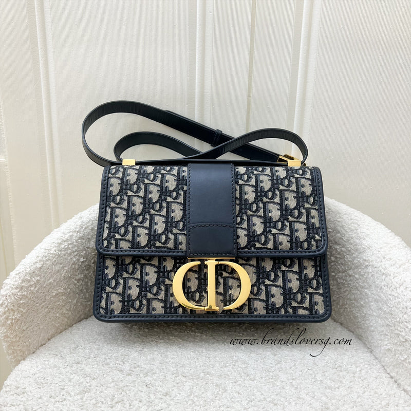 Dior 30 Montaigne Flap Bag in Navy Oblique Canvas GHW