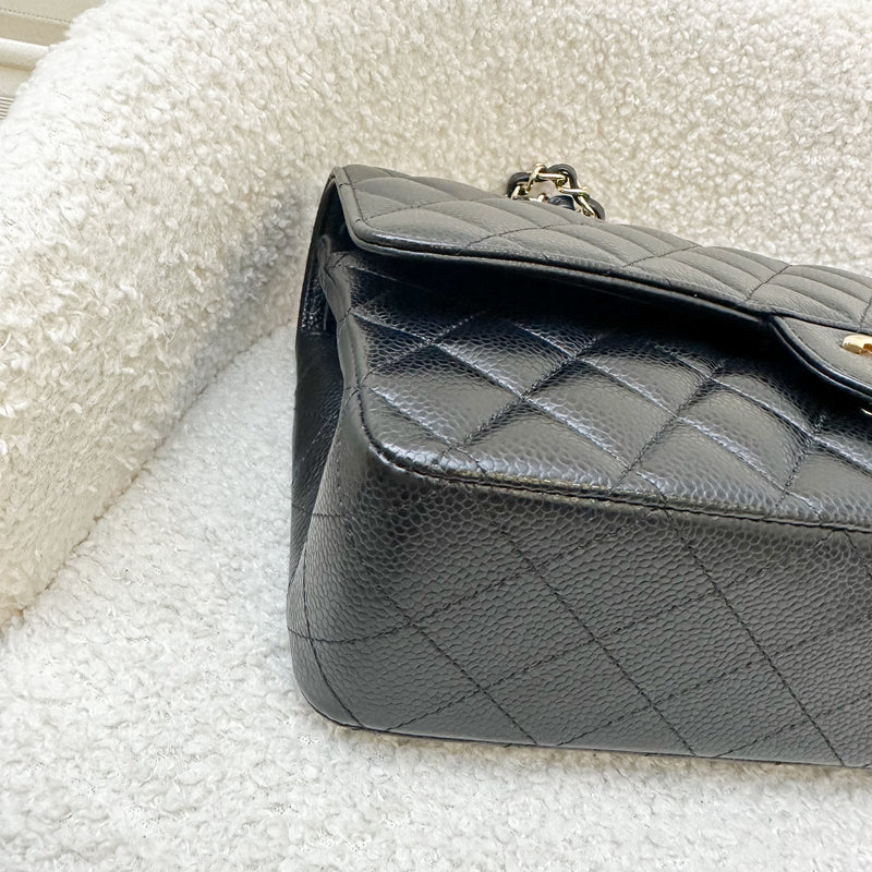 Chanel Medium Classic Flap CF in Black Caviar and GHW