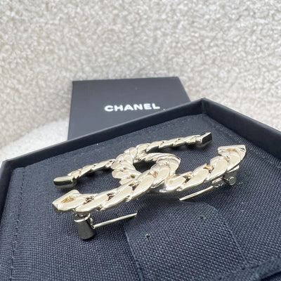 Chanel 24P CC Brooch in Light Gold HW