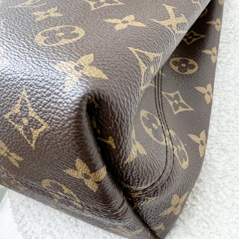 LV Graceful PM in Monogram Canvas and GHW