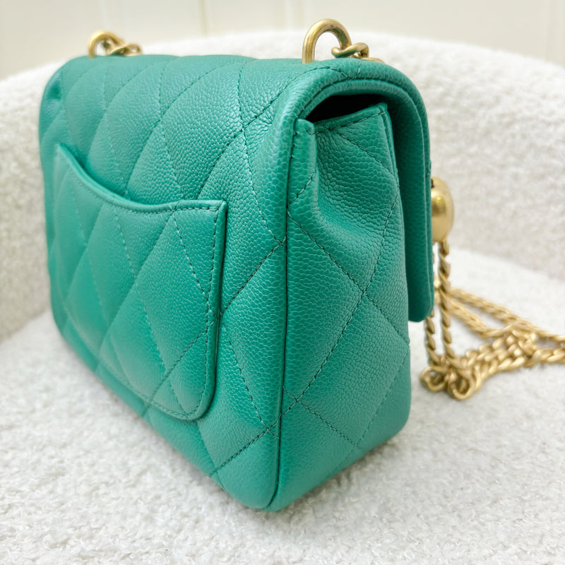 Chanel 23P Heart Adjustable Chain Small / Mini 20cm Flap Bag in Green Caviar AGHW