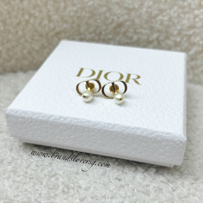 Dior Logo Earrings with Pearls in GHW