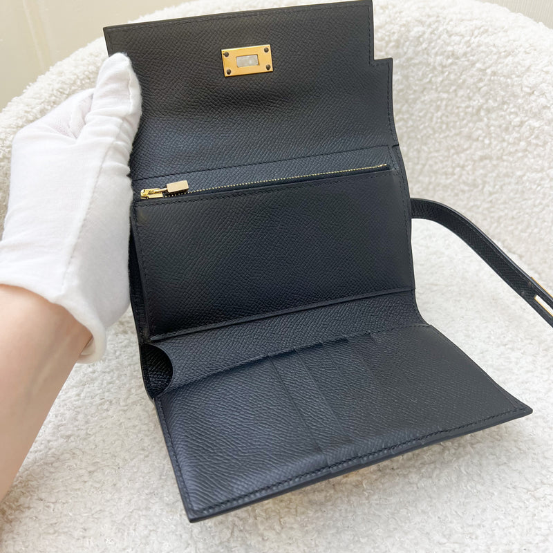 Hermes Portefeuille Kelly Depliant Wallet in Black Epsom Leather and GHW