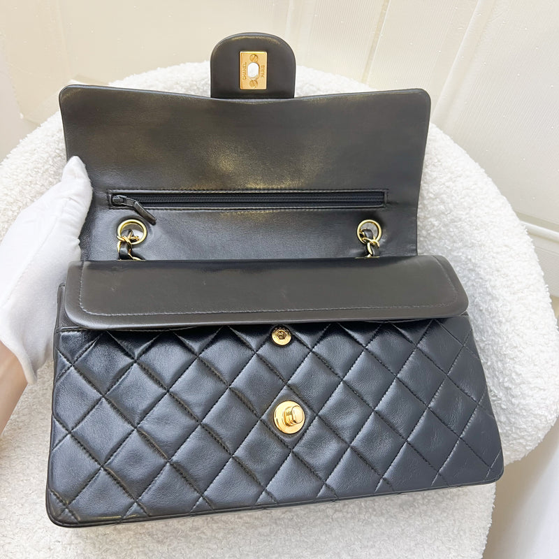 Chanel Vintage Medium Classic Flap CF in Black Lambskin and 24K Plated GHW