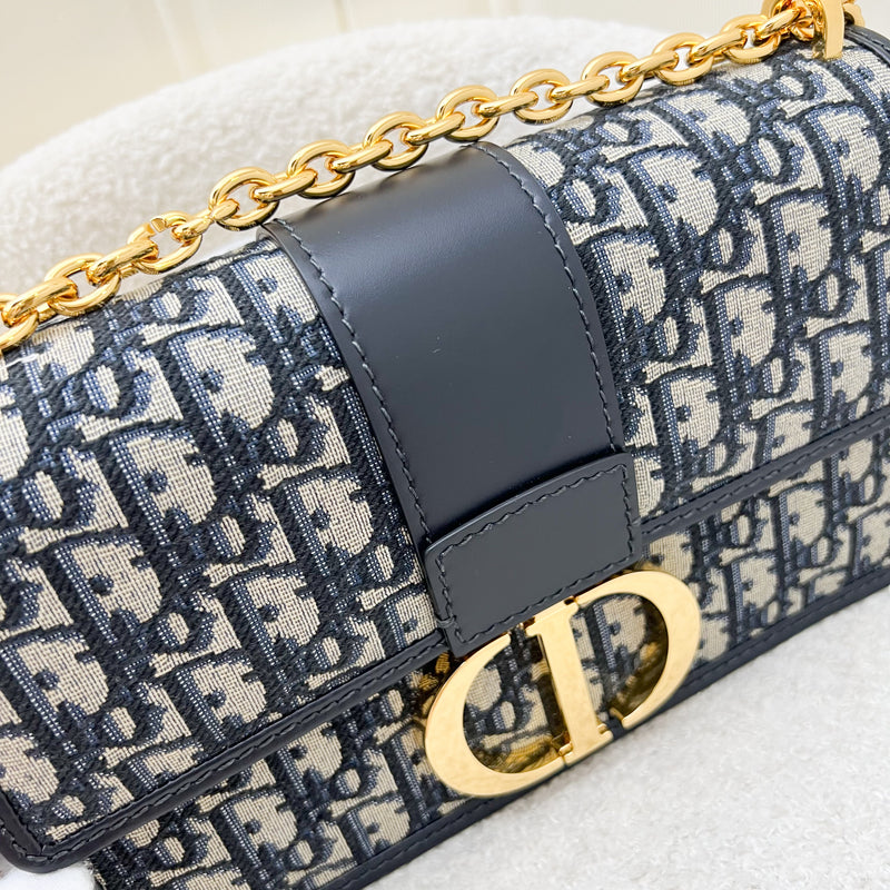 Dior 30 Montaigne Chain Flap Bag in Dark Blue Oblique Canvas and GHW