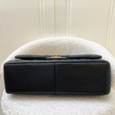 Chanel Jumbo Classic Double Flap DF in Black Lambskin and GHW