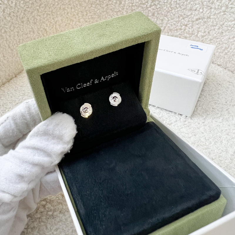 Van Cleef & Arpels VCA Sweet Alhambra Earstuds with Turquoise in 18K White Gold