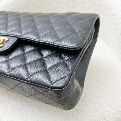 Chanel Medium Classic Flap CF in Black Caviar and GHW