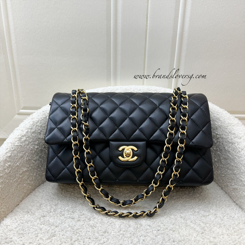 (June 2024 Receipt) Chanel Medium Classic Flap CF in Black Lambskin and GHW (Model: A01112)