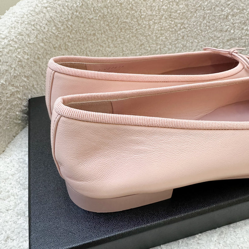 Chanel 23K Ballerina Flats in Pink Lambskin Size 37