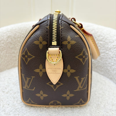 LV Speedy Bandouliere 20 in Monogram Canvas and Adjustable Beige Patterned Strap