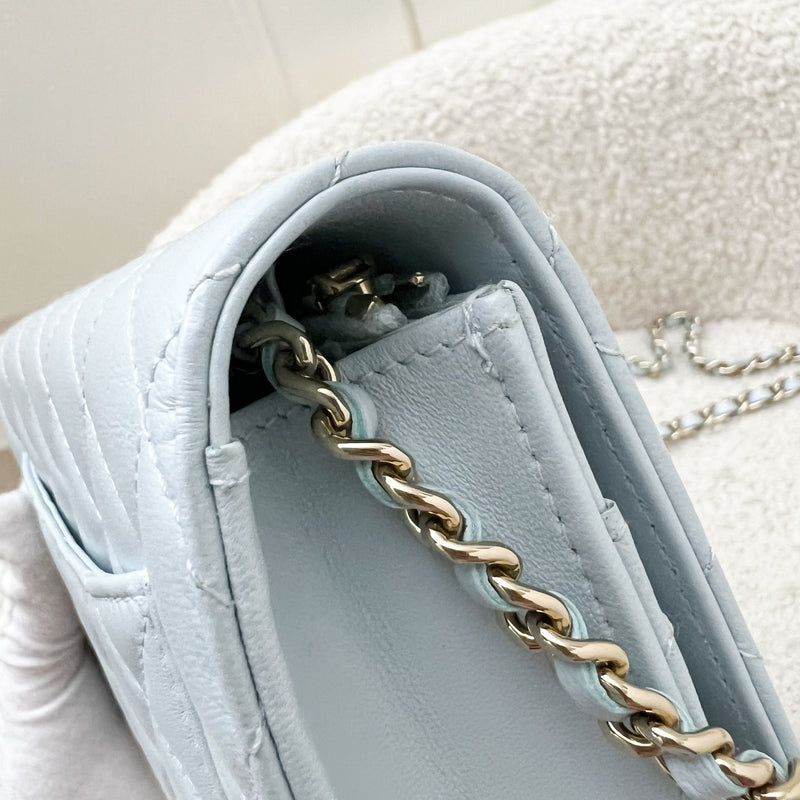 Chanel 24P Wallet on Chain with Pearl CC Logo in Baby Blue Glossy Lambskin and LGHW