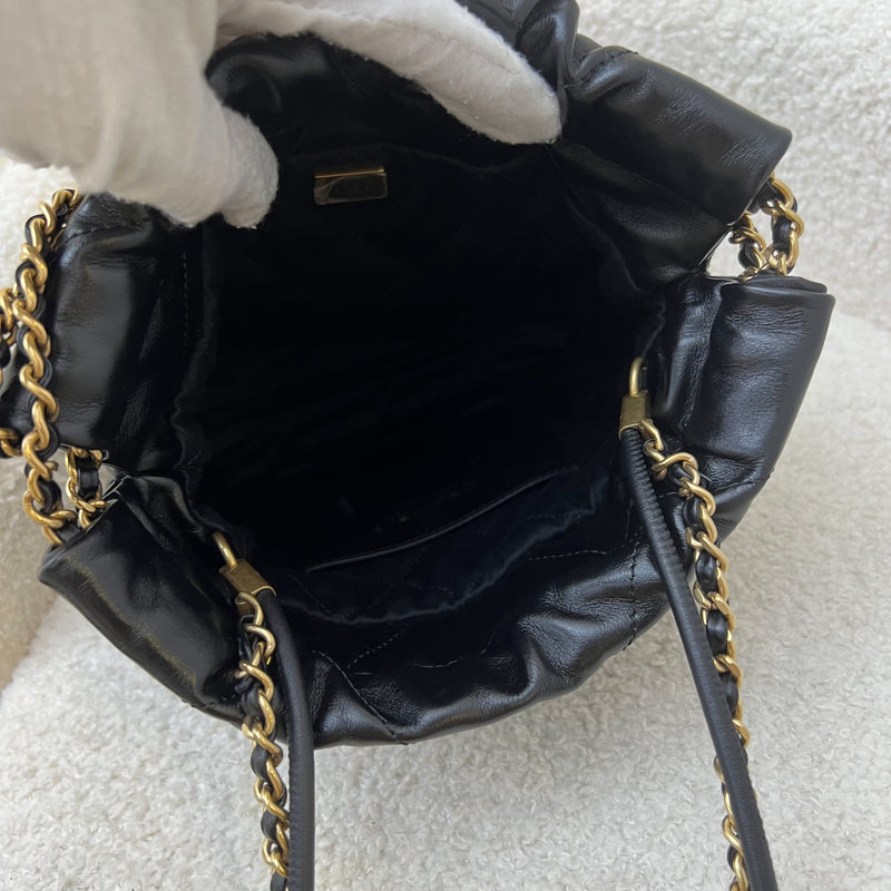 Chanel 22 Mini Hobo Handbag in Black Shiny Calfskin and GHW