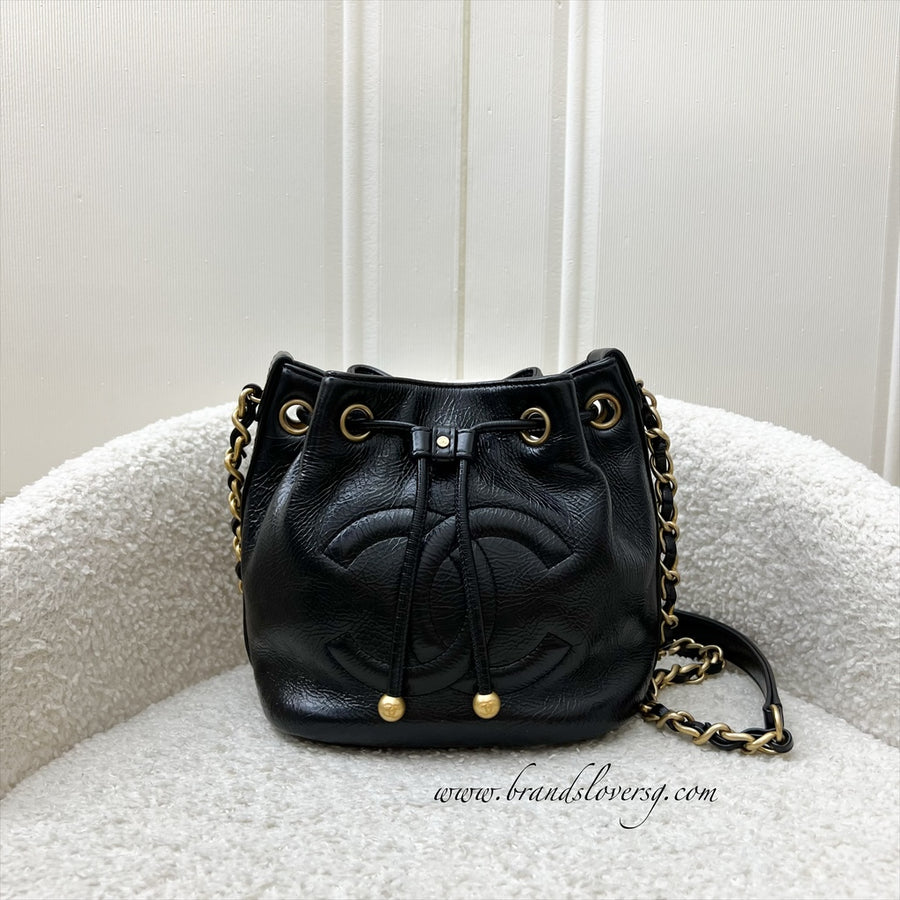 【超美品】CHANEL 虹色アクリルリング 超美品】CHANEL 虹色アクリルリング アクセサリー