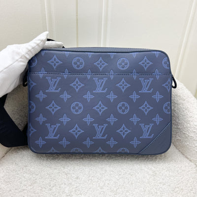 LV DUO Navy Messenger Bag in Monogram Canvas BHW