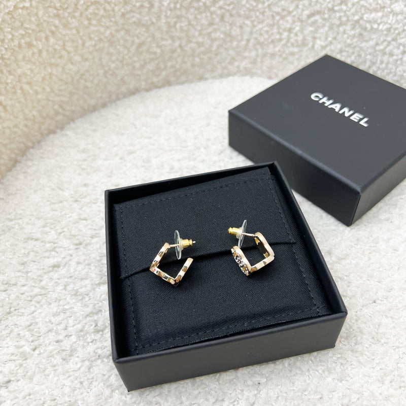 Chanel 23B Earrings with CC Logo and Diamantes in LGHW (Model: ABB784)
