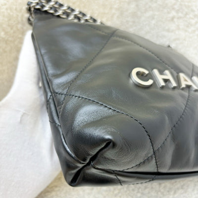 Chanel 22 Mini Hobo Handbag in Black Shiny Calfskin and SHW