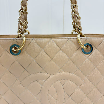 Chanel Grand Shopping Tote GST in Beige Caviar GHW