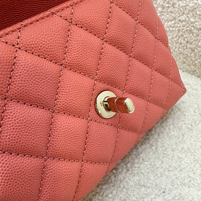 Chanel Mini 19cm Coco Handle Flap in 22A Pink Caviar and LGHW
