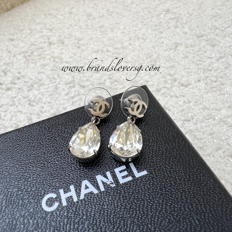 Chanel Classic Tear Drop Crystal Earrings in SHW