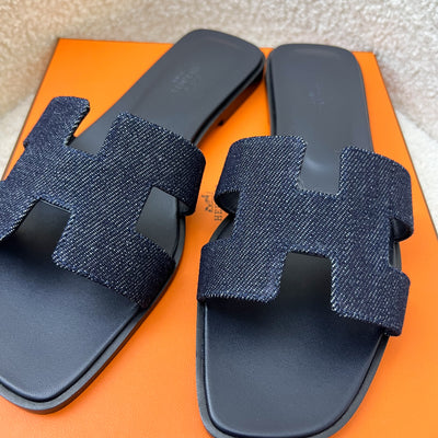 Hermes Oran Sandals in Dark Blue Denim Sz 38.5