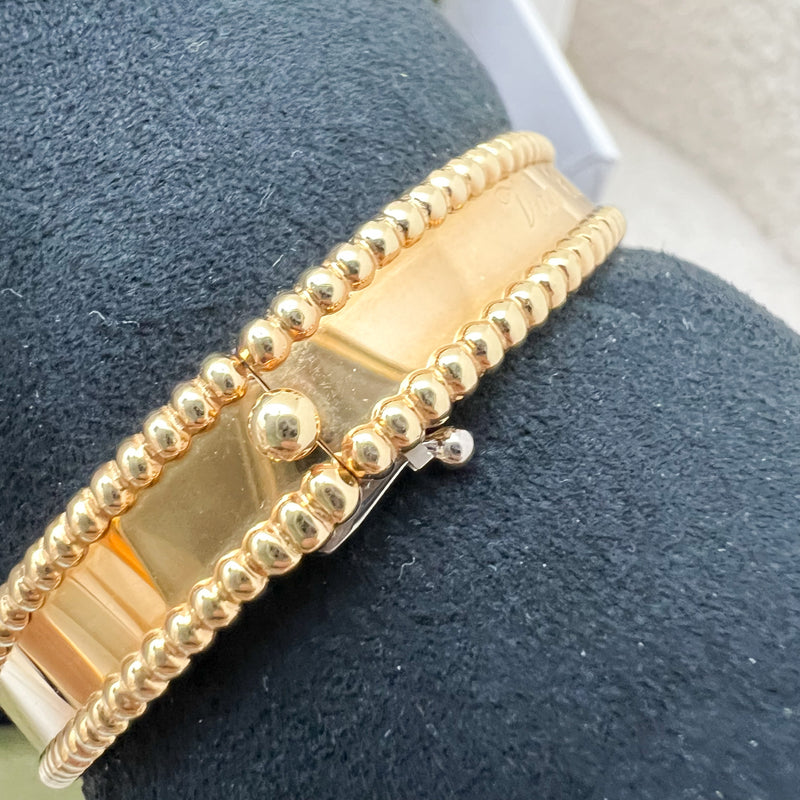 Van Cleef & Arpels VCA Perlee Signature Bracelet Small Model in 18K Yellow Gold, Size 16