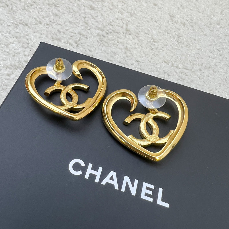 Chanel 23C CC and Heart Earrings with Crystals and in LGHW