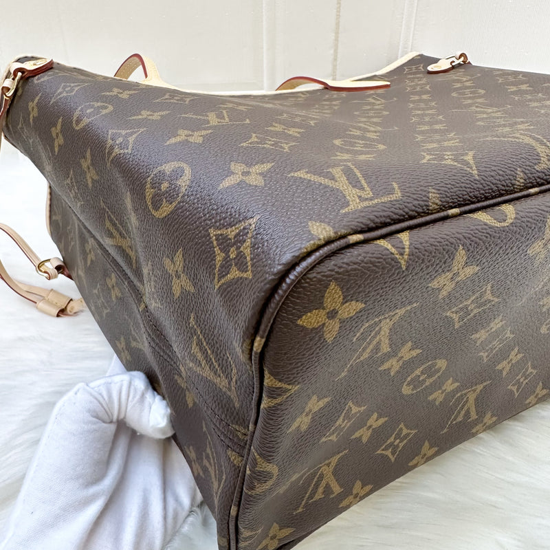 LV Neverfull MM in Monogram Canvas and GHW