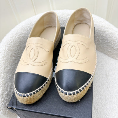 Chanel Espadrilles in Beige and Black Leather Sz 35