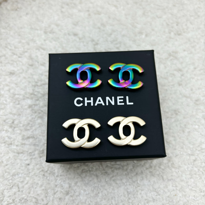 Chanel 18C CC Double Changeable Classic Logo Earrings in LGHW and Rainbow HW