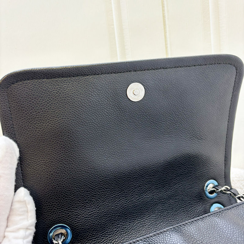 Chanel Seasonal Timeless CC flap in Black Caviar and SHW