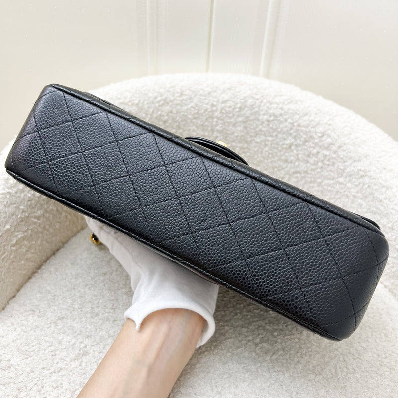 Chanel Medium Classic Flap CF in Black Caviar and GHW