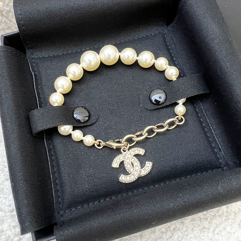 Chanel Classic Bracelet with Pearls and Crystals CC Logo SHW