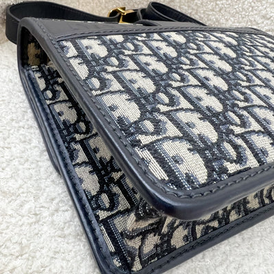 Dior 30 Montaigne Flap Bag in Navy Oblique Canvas GHW