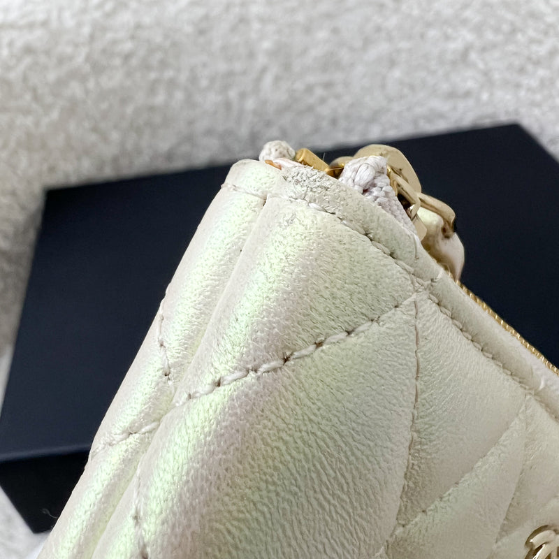 Chanel Mini O-Case in Iridescent White Lambskin LGHW