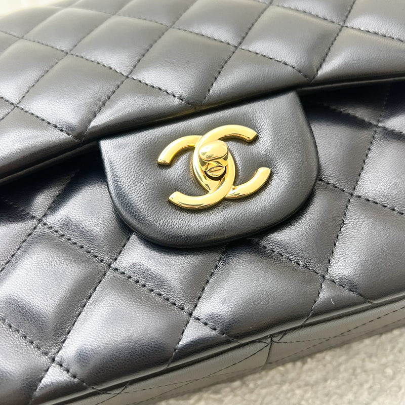 Chanel Jumbo Classic Double Flap CF in Black Lambskin and GHW