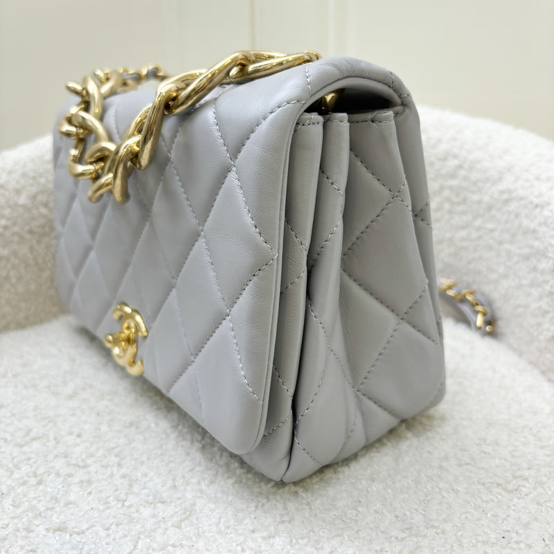 Chanel 22A Seasonal Flap in Grey Lambskin and GHW