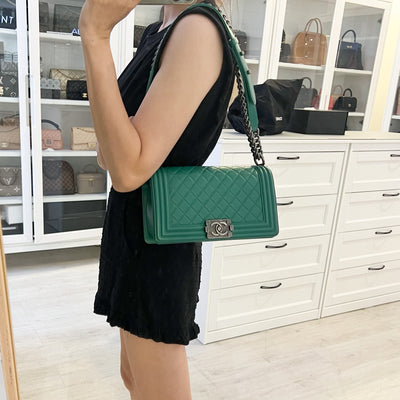 Chanel Medium 25cm Boy Flap in Green Lambskin and RGHW