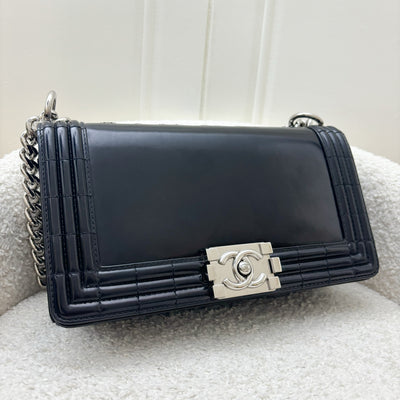 Chanel Medium 25cm Boy Flap in Black Shiny Calfskin and SHW