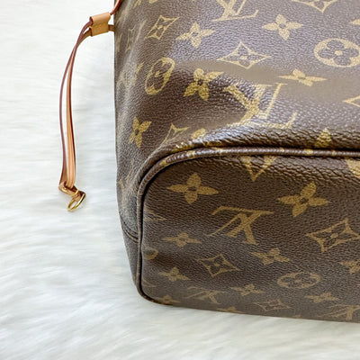 LV Neverfull MM in Monogram Canvas, Yellow Interior and GHW (No attached pouch)