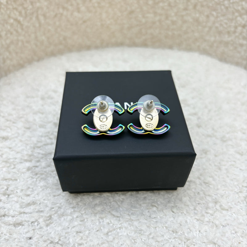 Chanel 18C CC Double Changeable Classic Logo Earrings in LGHW and Rainbow HW