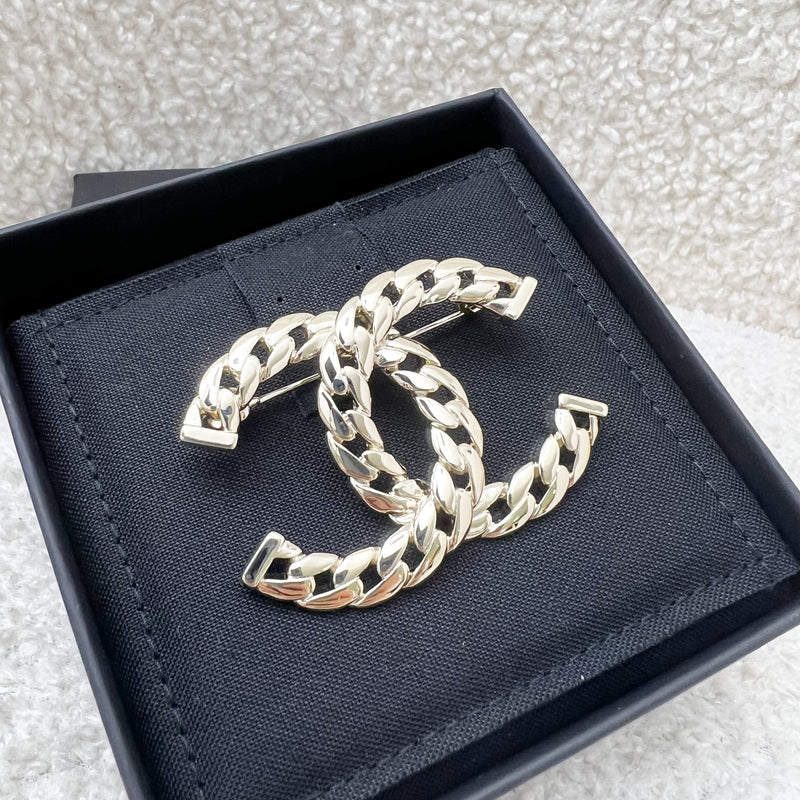 Chanel 24P CC Brooch in Light Gold HW