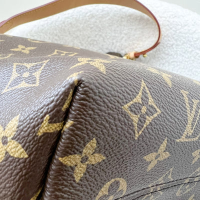 LV Graceful PM in Monogram Canvas and GHW