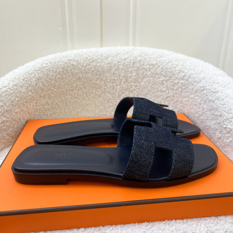 Hermes Oran Sandals in Dark Denim Sz 37.5