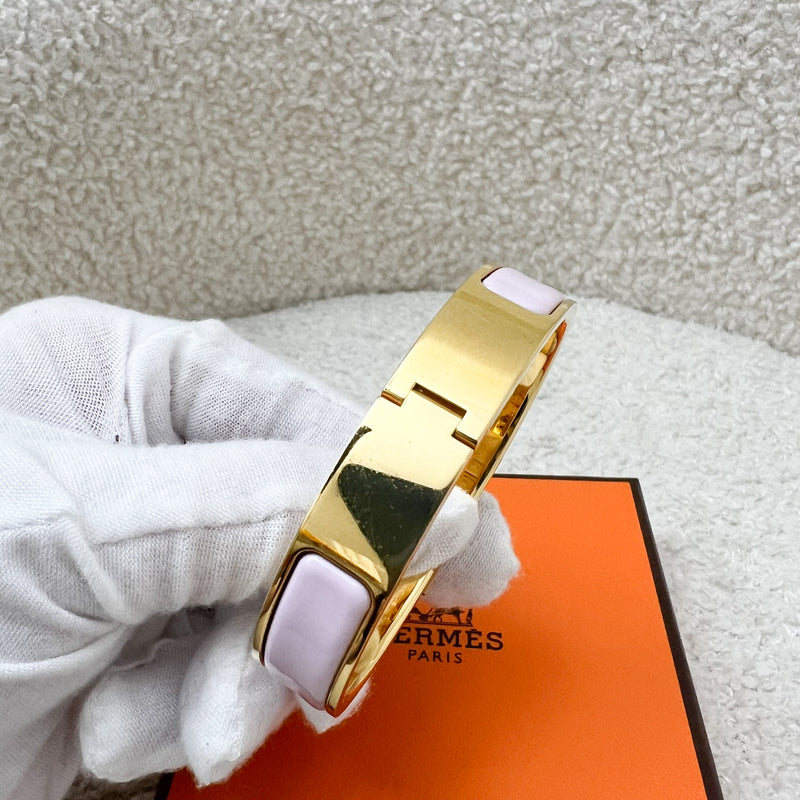 Hermes Clic Cadenas Bracelet in Rose Dragee Enamel Sz PM