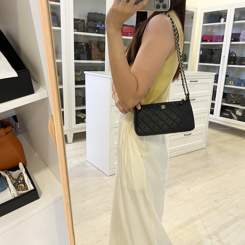 Chanel 25A Clutch on Chain in Black Caviar and LGHW (Model: AP4704)